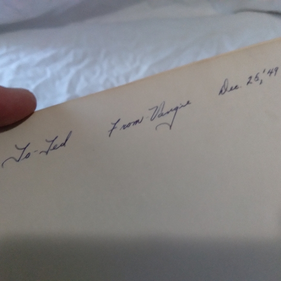 1940's Antique Atlas ("Maps & Coffee Table Displays & Primitive Decor") - Picture 4 of 11